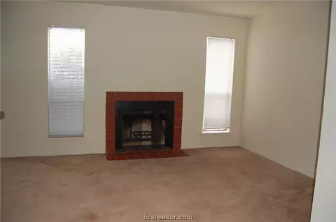 1107 Verde Drive 83, Bryan, TX 77801 photo 3