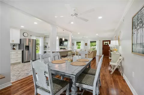 400 N E, Bryan, TX 77801 photo 9