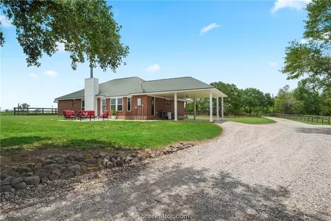 Exterior - 38279 Fm 1488 Rd, Hempstead, TX 77445 photo 7 of 7