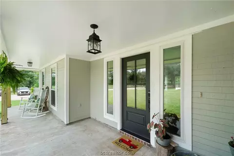 Exterior - 38279 Fm 1488 Rd, Hempstead, TX 77445 photo 3 of 7
