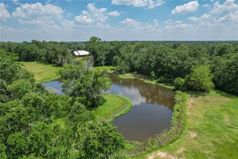 12376 Wickson Lake Rd, Bryan, TX 77808
