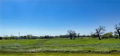 9969 Panther Creek Dr, Iola, TX 77861
