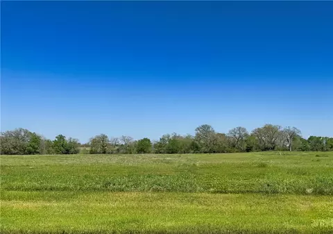 10094 Panther Creek Dr, Iola, TX 77861