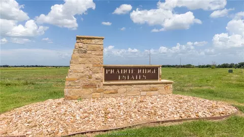 4633 Deadwood Ln, Bryan, TX 77808
