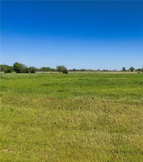9866 Panther Creek Dr, Iola, TX 77861