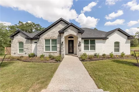 2023 Lola Ln, Bryan, TX 77807