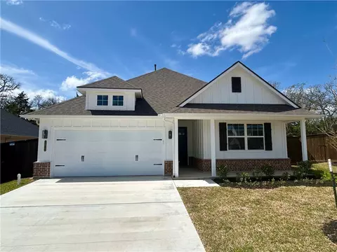 1612 Briscoe Manor Dr, College Station, TX 77845