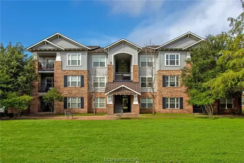 1725 Harvey Mitchell Parkway S 2221, College Station, TX 77840