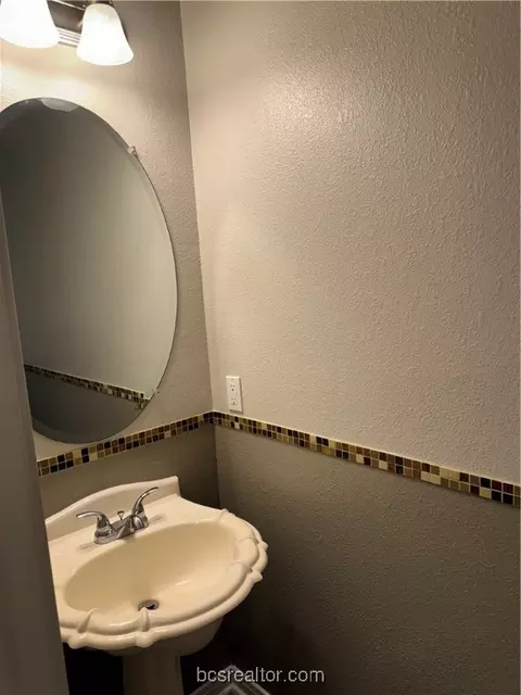 1990 Mountain Wind Ct, Bryan, TX 77807 photo 15