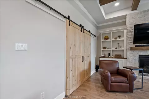 5014 Greyrock Dr, Bryan, TX 77802 photo 13