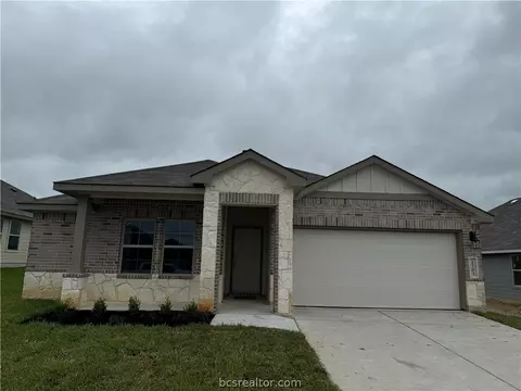 1703 Grimes Dr, Brenham, TX 77833