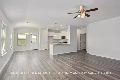 1705 Grimes Dr, Brenham, TX 77833