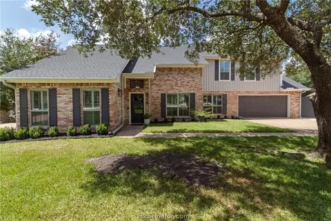 8718 Bent Tree Dr, College Station, TX 77845