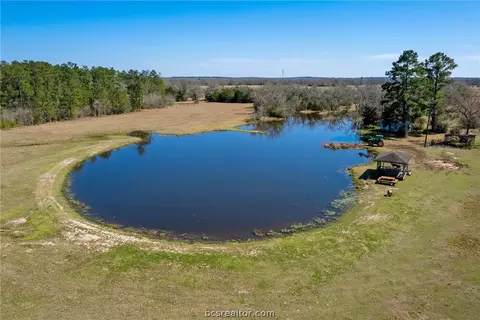 15745 County Road 228, Bedias, TX 77831