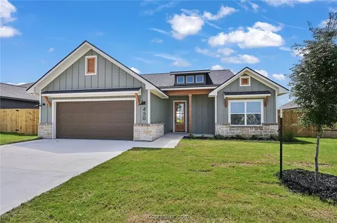 450 Combine Rd, Snook, TX 77878