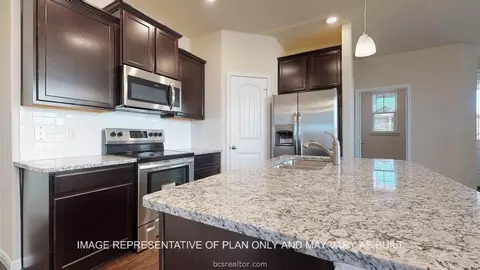 942 Toledo Bend Dr, College Station, TX 77845