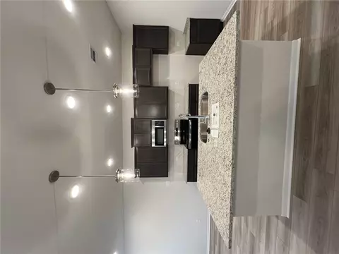 5313 Lyle Pl, Bryan, TX 77807 photo 2