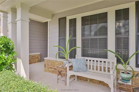 1693 Summerwood, Bryan, TX 77807 photo 2