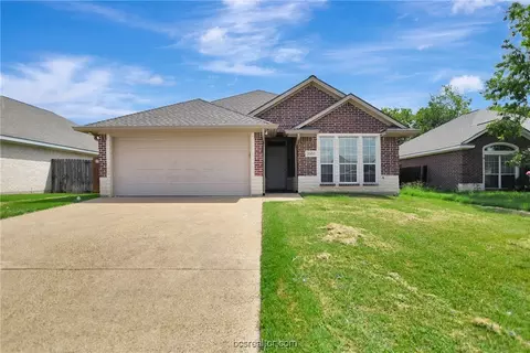 3507 Farah Dr, College Station, TX 77845