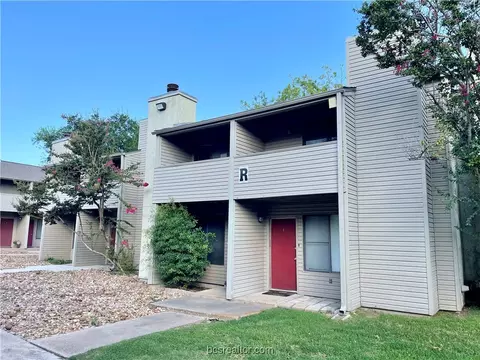 1902 Dartmouth R-3, College Station, TX 77840