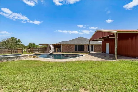 1 Raven Dr, Bryan, TX 77808 photo 8