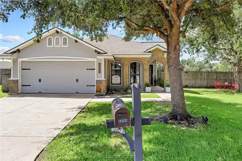 15521 Baker Mdw, College Station, TX 77845