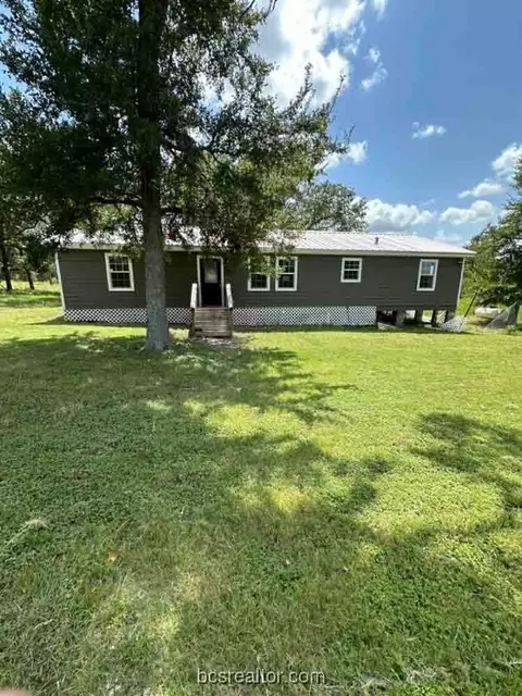 13551 Tara Ln, Iola, TX 77861