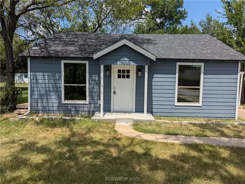 1418 Park, Bryan, TX 77803