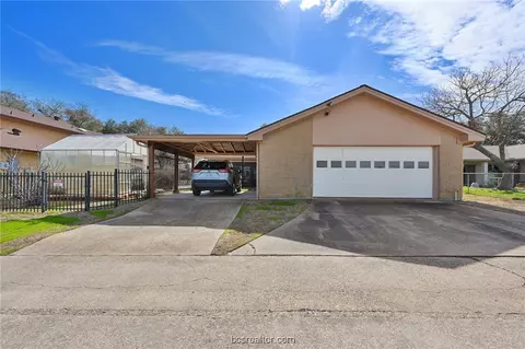 2211 Windsor Dr, Bryan, TX 77802 photo 17