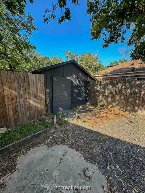 Other - 900 E 24th St, Bryan, TX 77803 photo 5 of 7