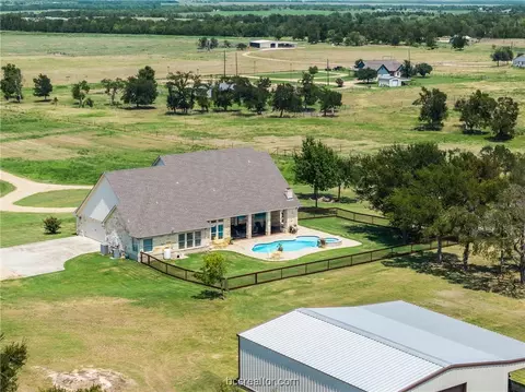 1701 Starlight, Cameron, TX 76520 photo 38