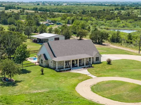 1701 Starlight, Cameron, TX 76520