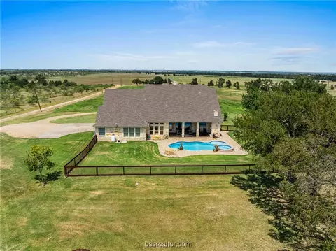 1701 Starlight, Cameron, TX 76520 photo 42