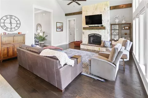 Living - 2909 Embers Ct, Bryan, TX 77808 photo 3 of 6