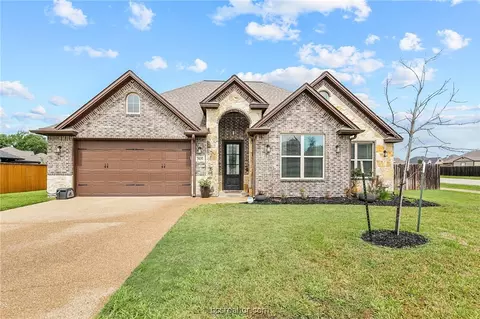 Exterior - 2909 Embers Ct, Bryan, TX 77808 photo 9 of 9