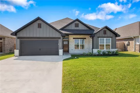 2809 Spector Dr, Bryan, TX 77808