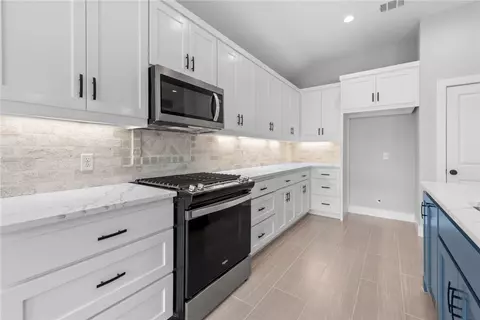 2809 Spector Dr, Bryan, TX 77808 photo 11