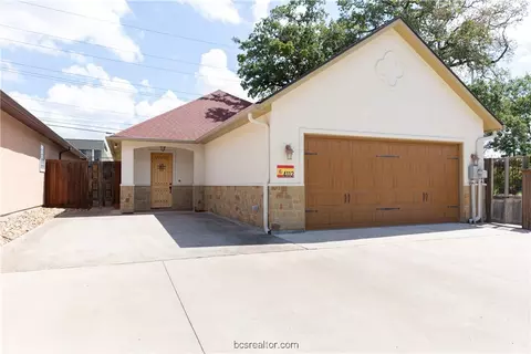 4112 S Texas Ave, Bryan, TX 77802