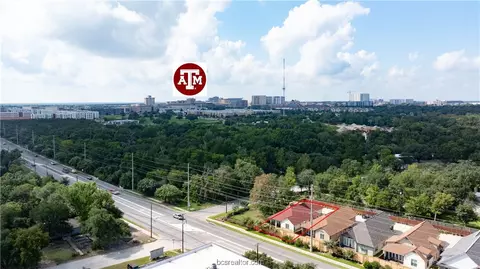 4112 S Texas Ave, Bryan, TX 77802 photo 2