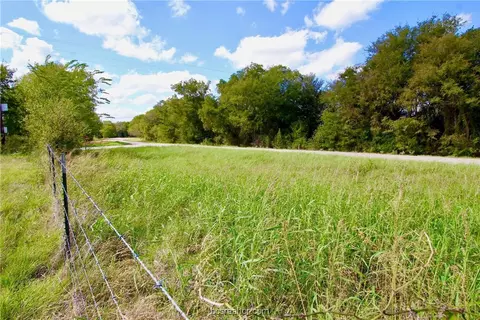 8051 S Hickory Loop, Calvert, TX 77837 photo 17
