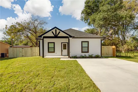 507 Brosig Ave, Navasota, TX 77868