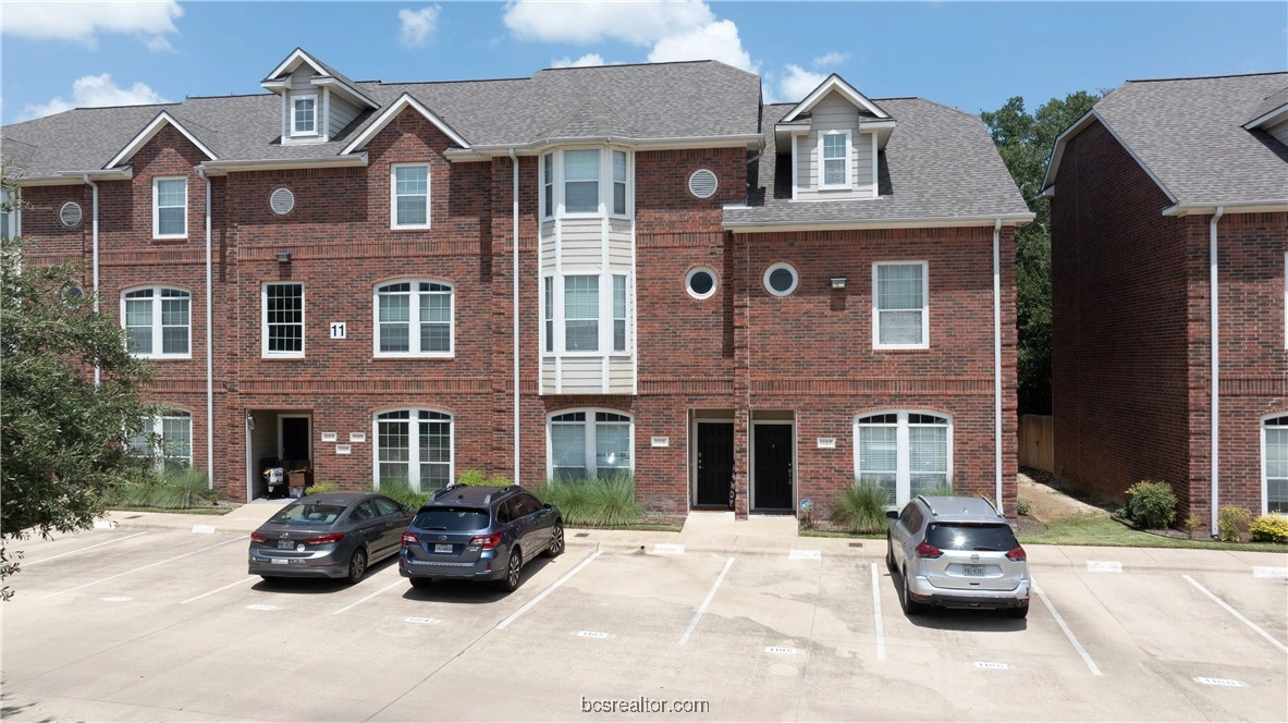 305 Holleman Drive E 1104