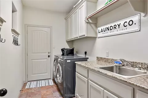 6949 Gemstone Dr, Bryan, TX 77808 photo 25