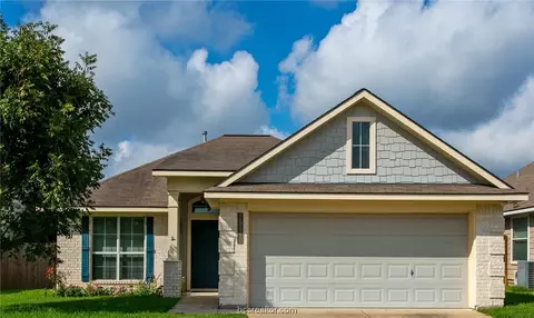 15110 Pidmont Ln, College Station, TX 77845