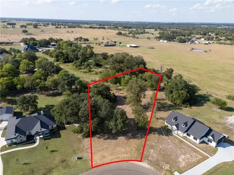 10383 Whiskey River Rd, Bryan, TX 77808