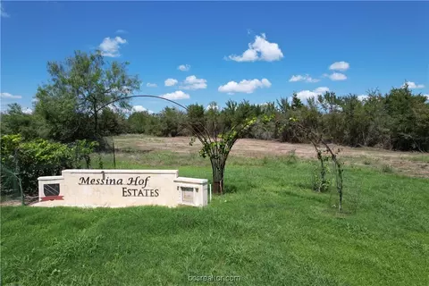 5013 Paulo Ct, Bryan, TX 77808