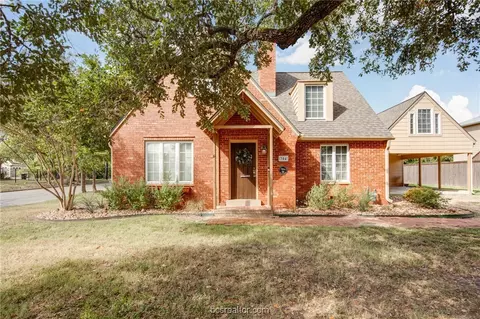 304 Ayrshire St, College Station, TX 77840