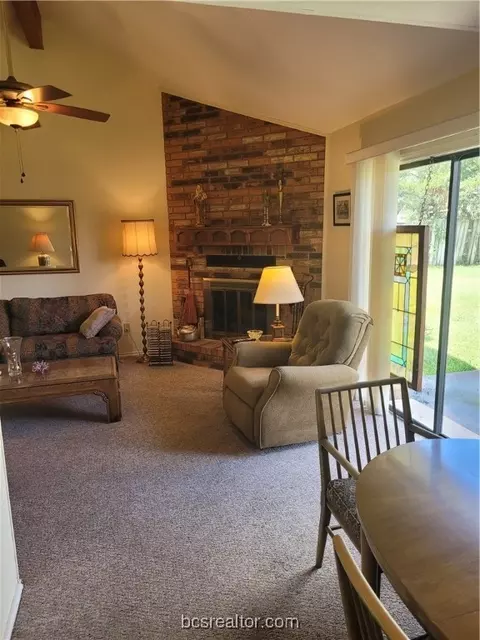 4713 Brompton Ln, Bryan, TX 77802 photo 3