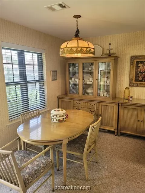 4713 Brompton Ln, Bryan, TX 77802 photo 2