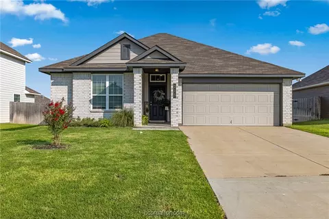 215 36th Rdg, Caldwell, TX 77836